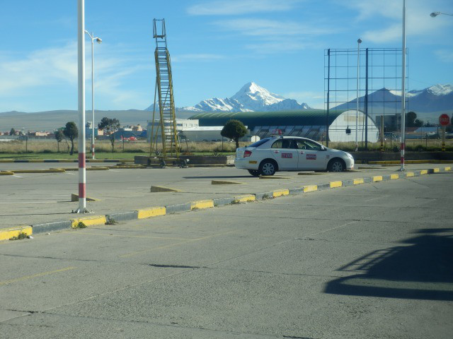 ボリビア ラパス空港から市内への行き方